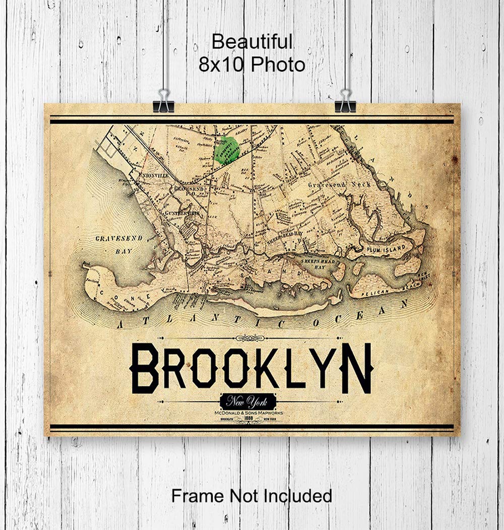 ヴィンテージ NYマップ　フレーム付き Amazon.com: Vintage Brooklyn New York City Wall Art Map
