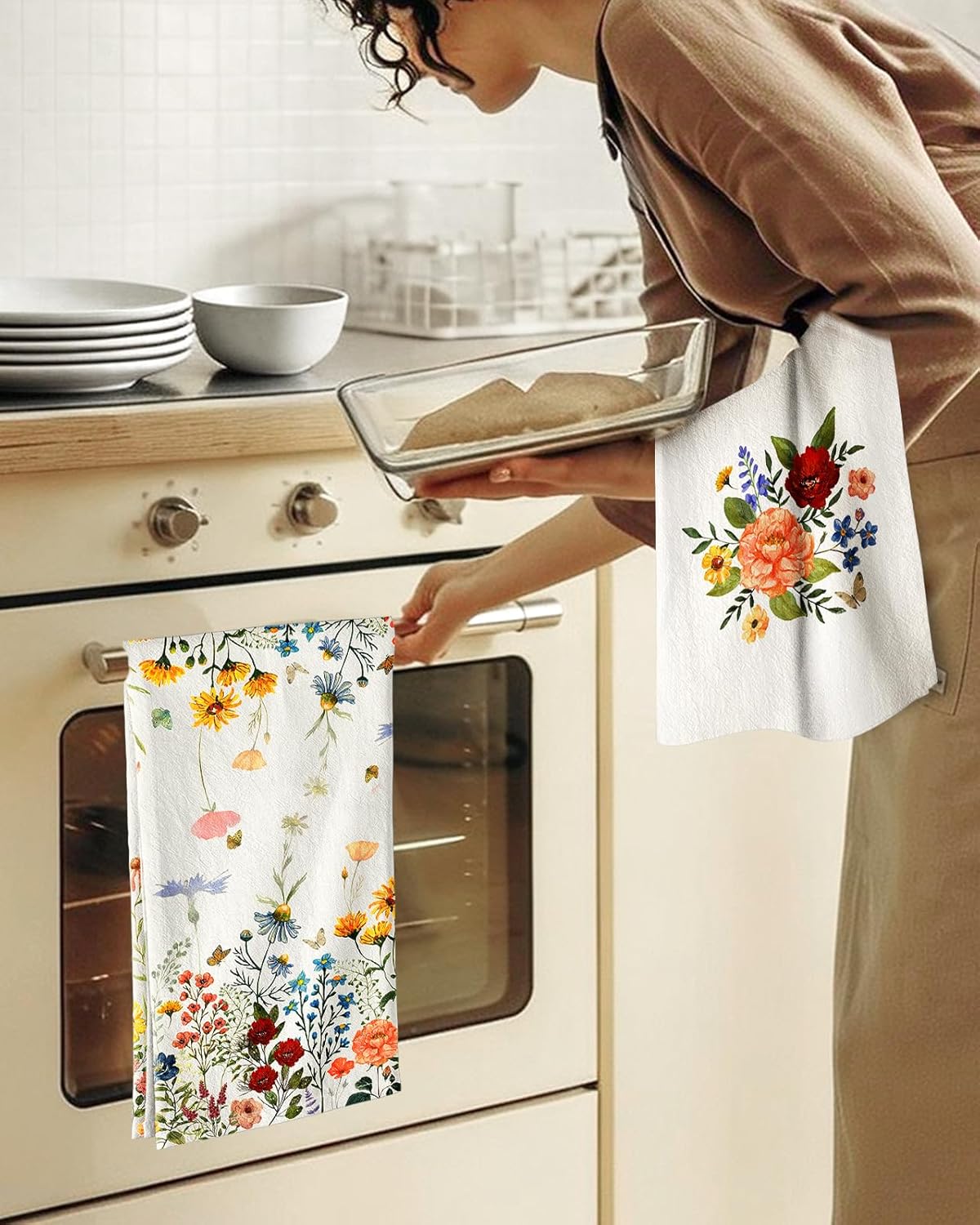 Miss Adola 4pcs Flour Sack Kitchen Towels - Set of 4 Cotton Dish Towels with Hanging Loop Decorative 18x26 Inch Absorbent Cute Design for Housewarming Gifts, Retro Floral