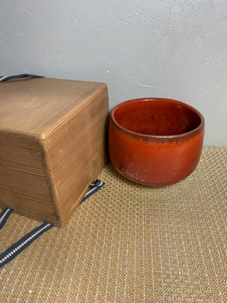 茶道具 茶碗 変わり形 織部 共箱付き Amazon | 茶道具織部焼 抹茶茶碗赤織部抹茶茶碗 共箱 茶器