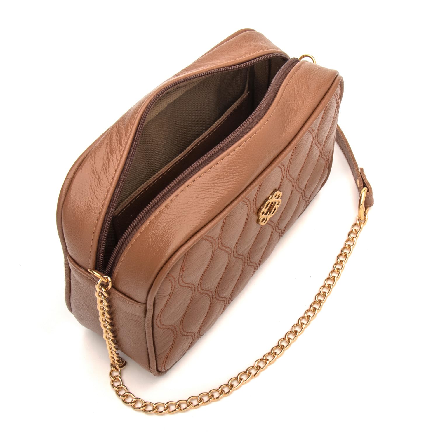 Bolsa pequena couro legítimo matelassê em promoção! Veja a oferta e mais achadinhos de Bolsas 2 Hoje é o melhor dia para comprar Bolsa pequena couro legítimo matelassê com aquele preço maroto! Promoção! Aproveite a oferta! 2