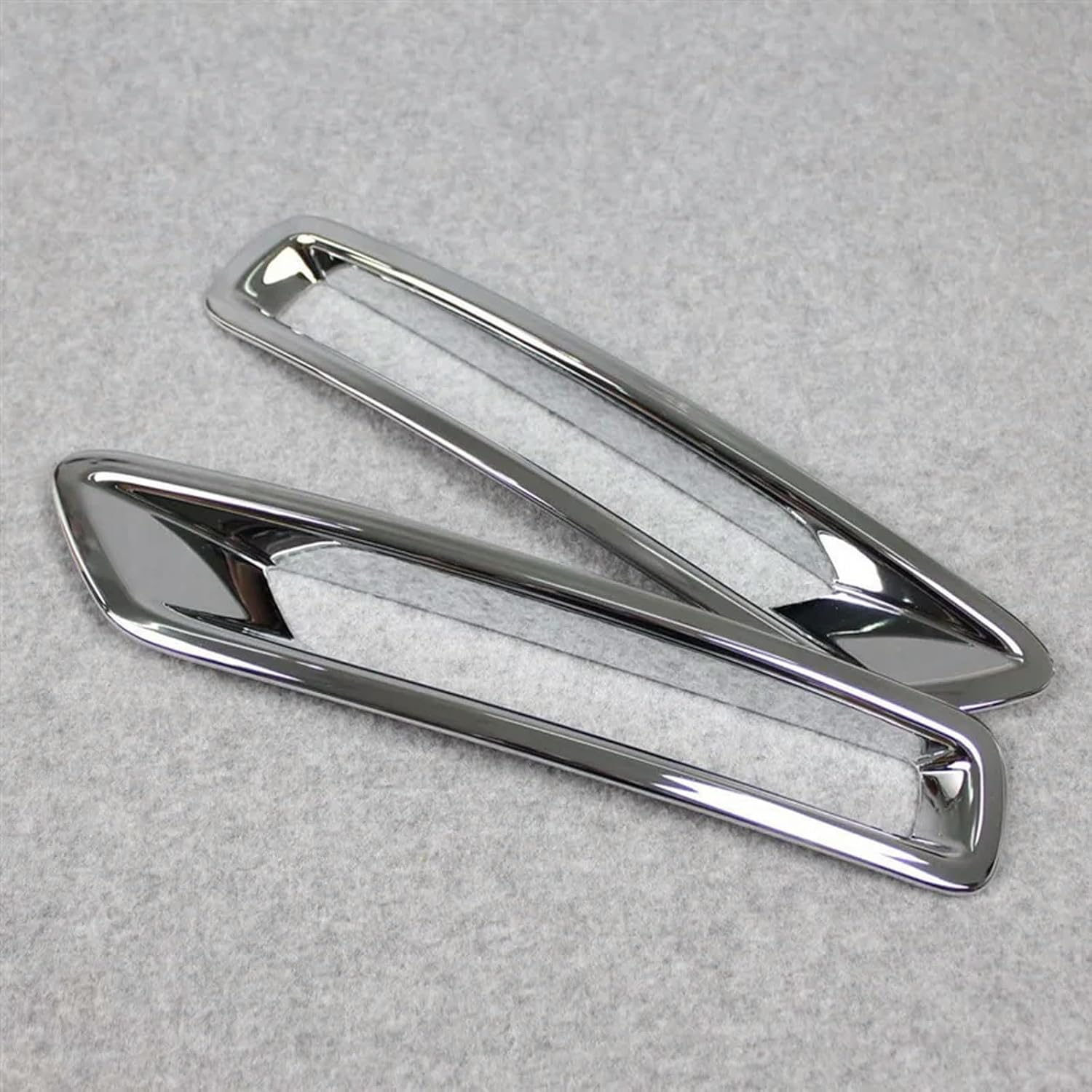 Car Rear Tail Fog Light Cover Frame Trim for Nissan Leaf ZE1 2017 2018 2019