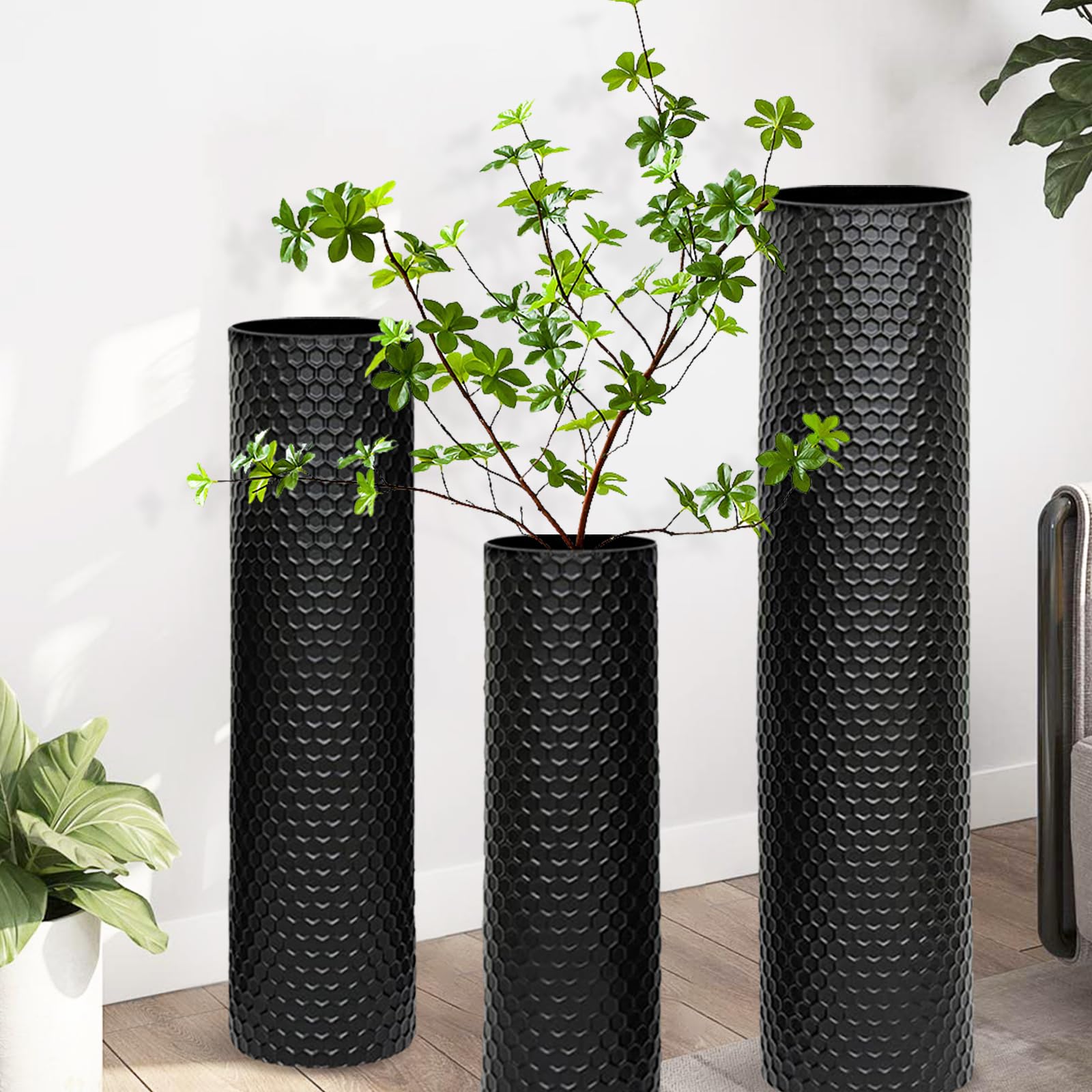 Vaso Grande da Terra Nero, 70/55/40 cm Metallo Vasi da Terra Set di 3, Struttura a Nido d'ape Vasi Decorativi Moderni Extra Vaso Alti da Terra per Camino Corridoio Ufficio Soggiorno