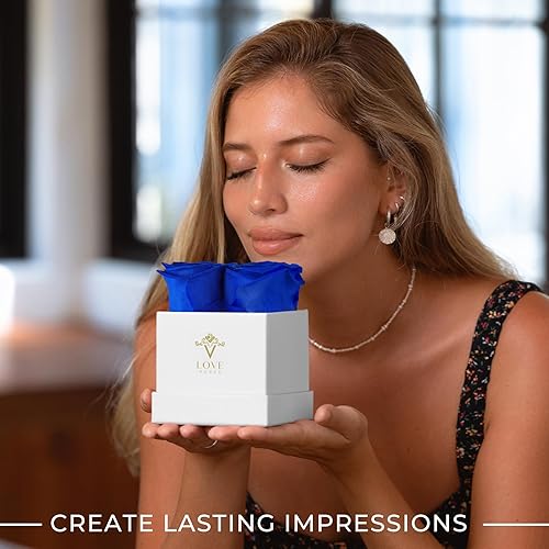 Miniatura 3 de VLove 4 Blue Forever Roses in a White Box &amp; 4 Blue Forever Roses in a White Box  Real Roses That Last Over A Year  Gift Ready Eternal Roses Box
