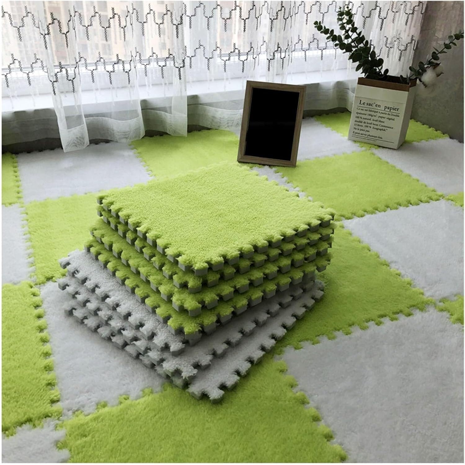 JvFbjLF 20Pcs Interlocking Foam Mats 30x30cm Plush Puzzle Carpet Rugs Play Mat(Green+White)