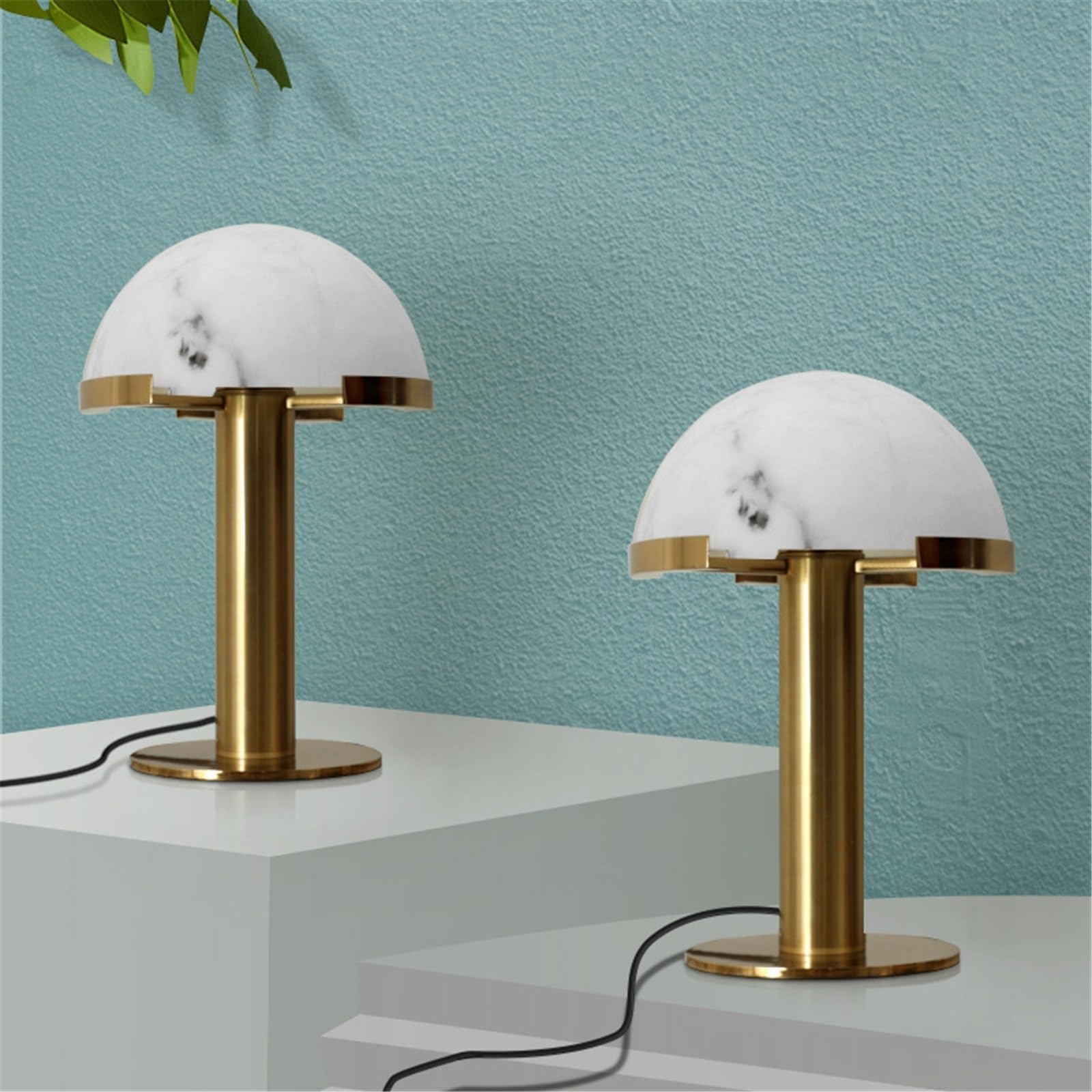 Affascinante Lampada da tavolo in marmo, decorazione for comodino, soggiorno, camera da letto Arredamento per la casa