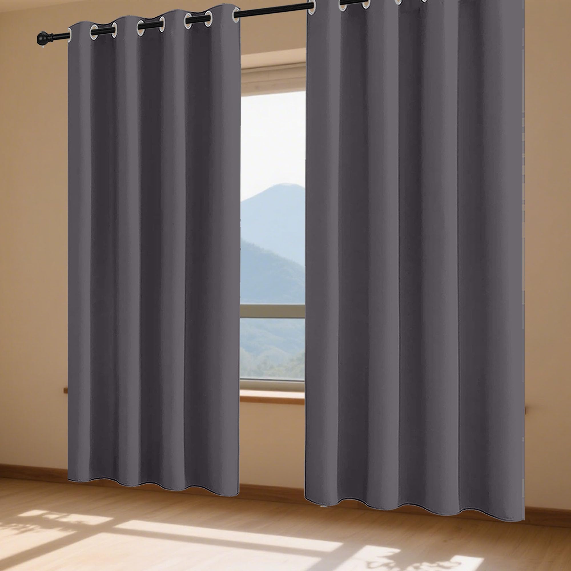 Rideaux occultants thermiques anti froid gris foncé à oeillets