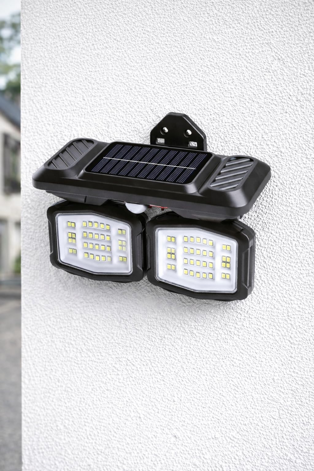 Panter Solar Hareket Sensörlü 72 SMD Beyaz LED Duvar Lambası 800 Lümen, 5W, Çift Başlıklı 120° Ayarlı, Type-C + Güneş Enerjili, 3 Modlu, IP65 Su Geçirmez Bahçe Balkon Dış Mekan Aydınlatma