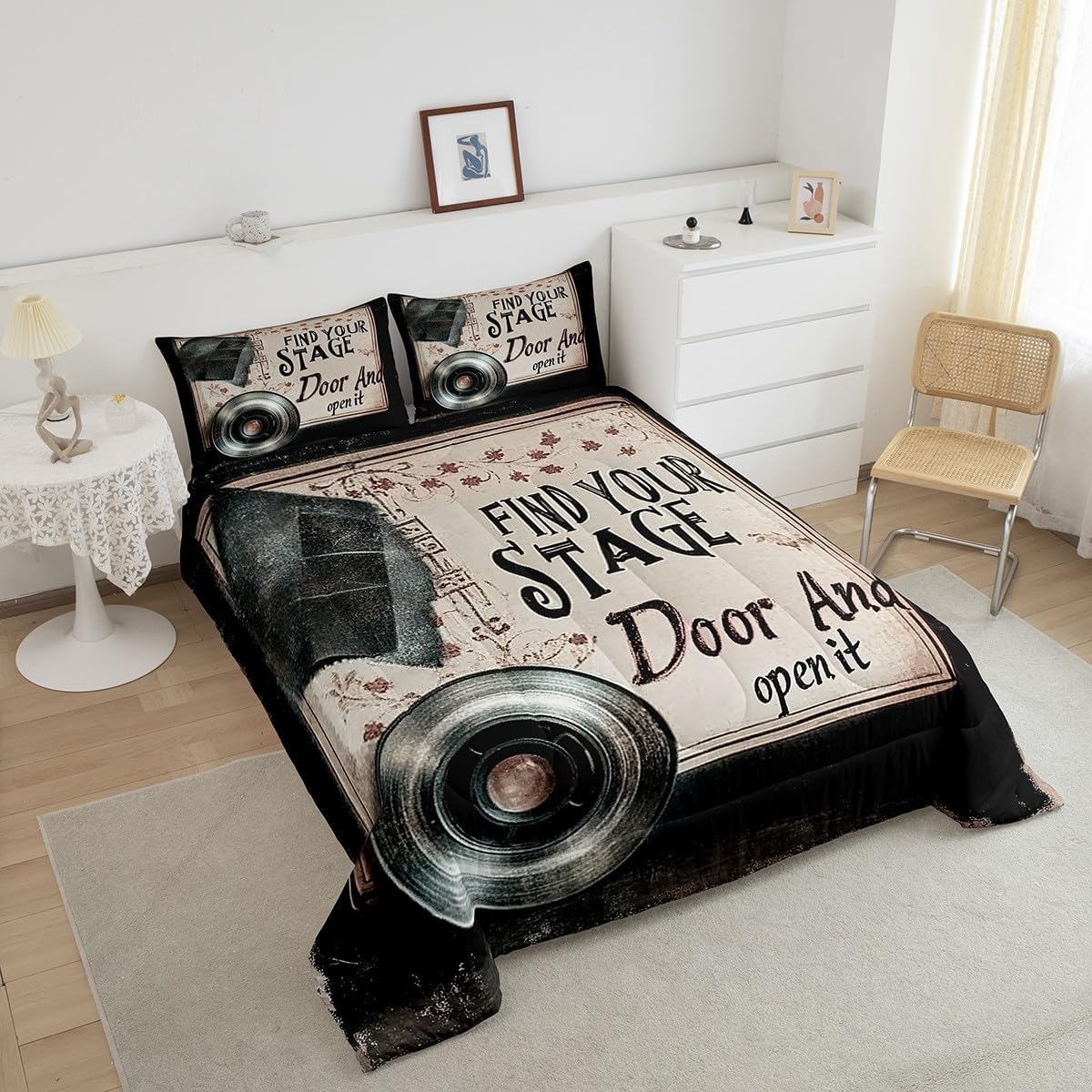 Home Theater Decor Comforter Set Queen Size for Boys Girls Family Movie Themed Bedding Vintage Cinema Style Bedding Comforter Sets Retro Theater Decor Duvet Insert Movie Film Theme Quilt 3 Pcs