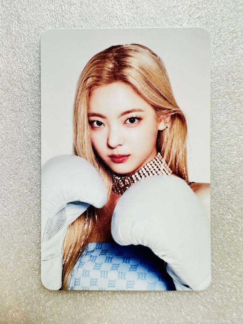Amazon.co.jp: ITZY リア 公式直筆サイン入りポラロイドkill my doubt 