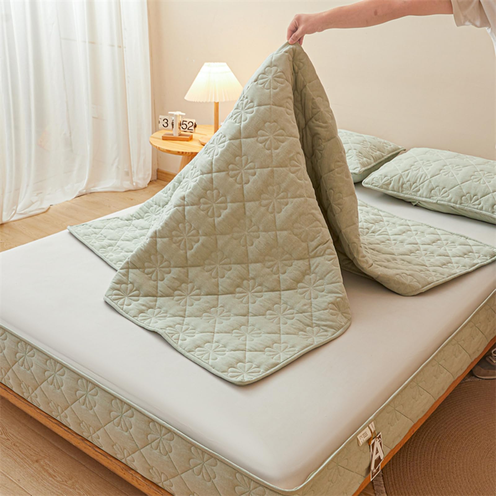 Housse de Matelas Intégrale Respirante 90x190/200,140x190/200,160x190/200 Surmatelas Housse de Matelas de Protection avec Fermeture éclair Amovible Lavable Protege Matelas Matelassé (140X190+27cm,C)