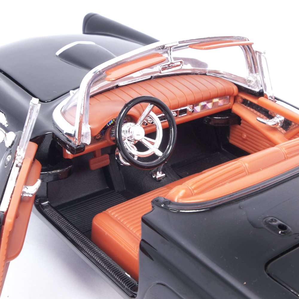 Amazon | 92358 Scale 1:18 1957 Ford Thunderbird, Black | ミニカー