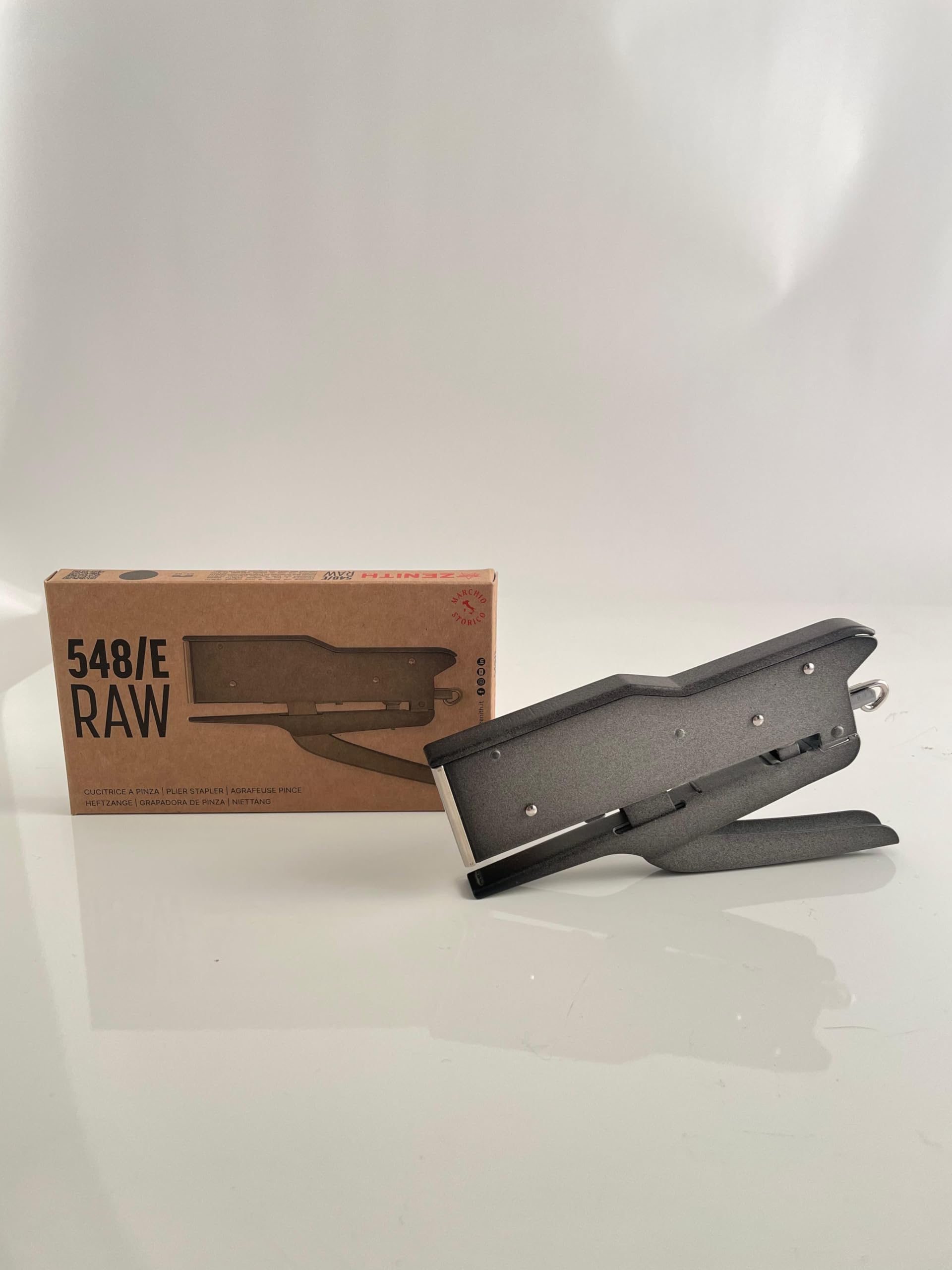 Zenith Stapler Article 548/E Raw