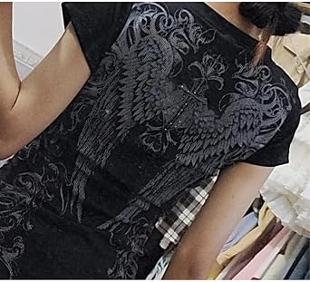 Grunge Shirts Emo Clothes Teen Girls Vintage Graphic Tee Y2k 2000s Goth Top Women Mcbling Short Sleeve Streetwear