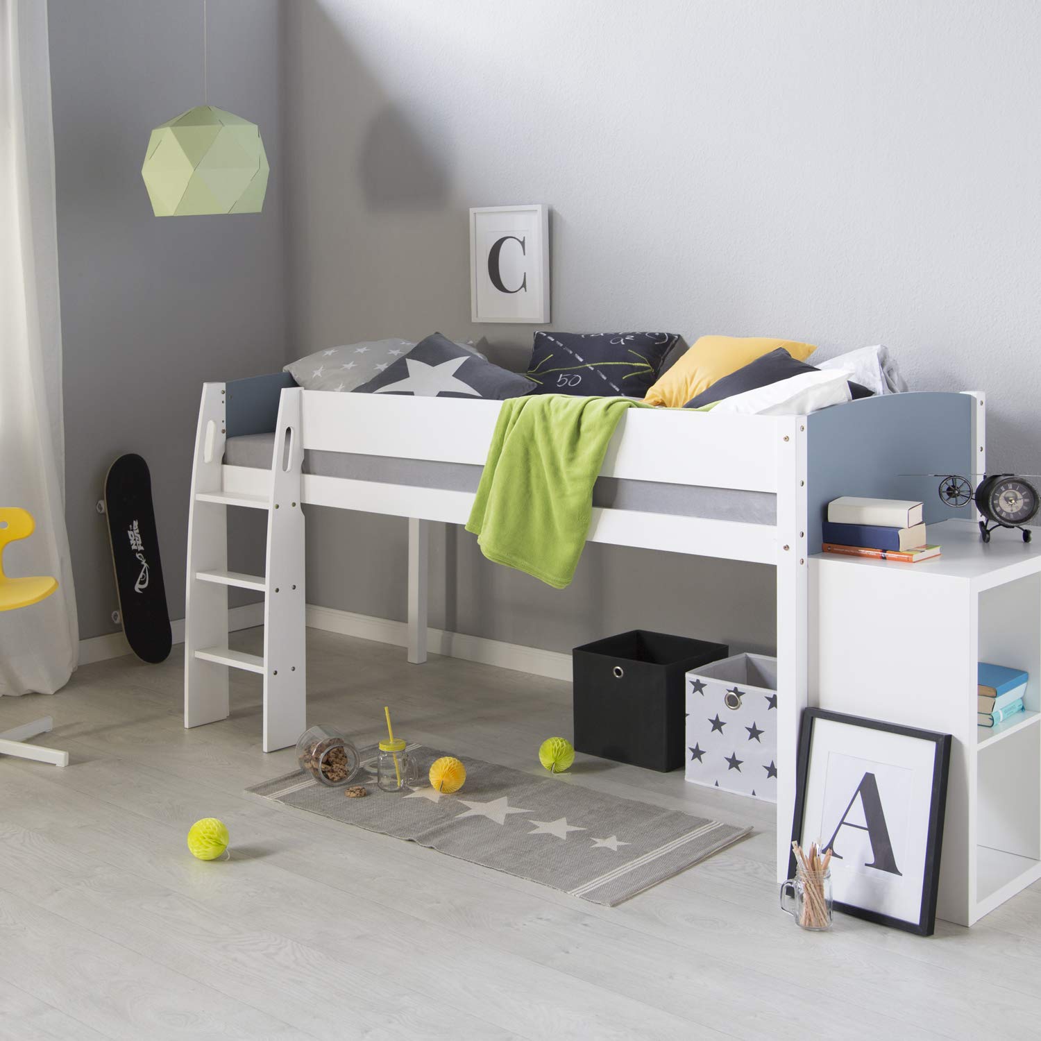Homestyle4u Hochbett 90x200 Weiß Grau - Kinderbett Kiefer mit Treppe | Massives Stockbett aus Holz für Jungen & Mädchen, stabiles Etagenbett inklusive Rausfallschutz & Leiter wechselseitig