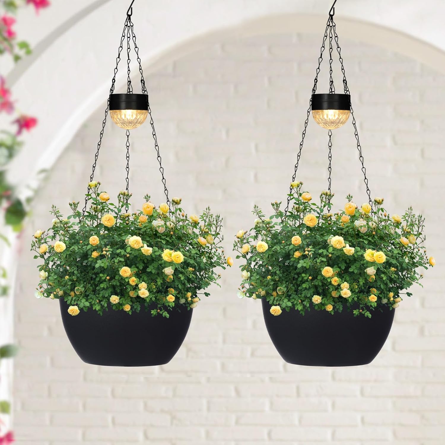 SUNNYPARK 2 Packs Hanging Planters Basket for Outdoor Plants, Solar Powered Self Watering Black Round Plastic Flower Pots with Drainer for Balcony Patio Garden Outdoor Decoration