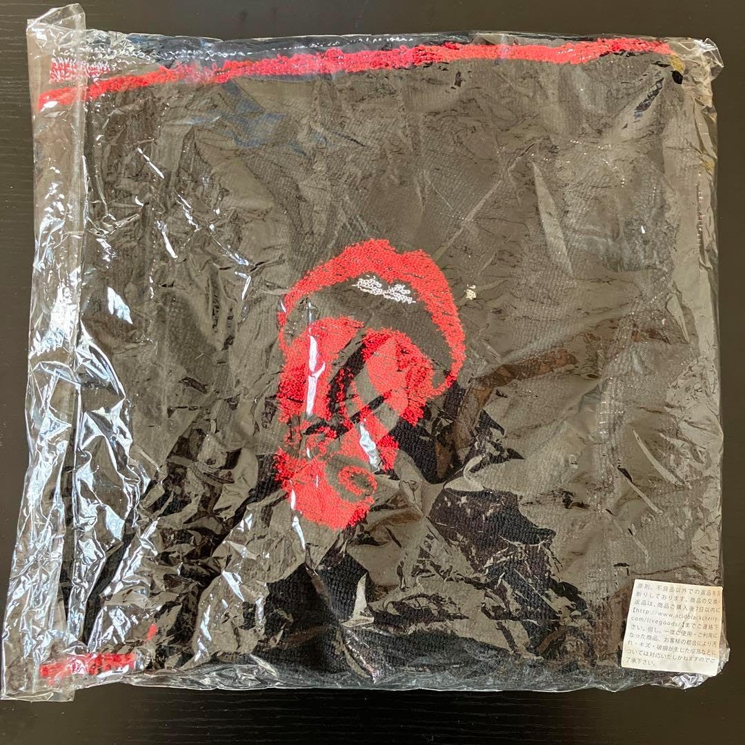 AcidBlackCherryフード付タオル 2024 Acid Black Cherry タオルと