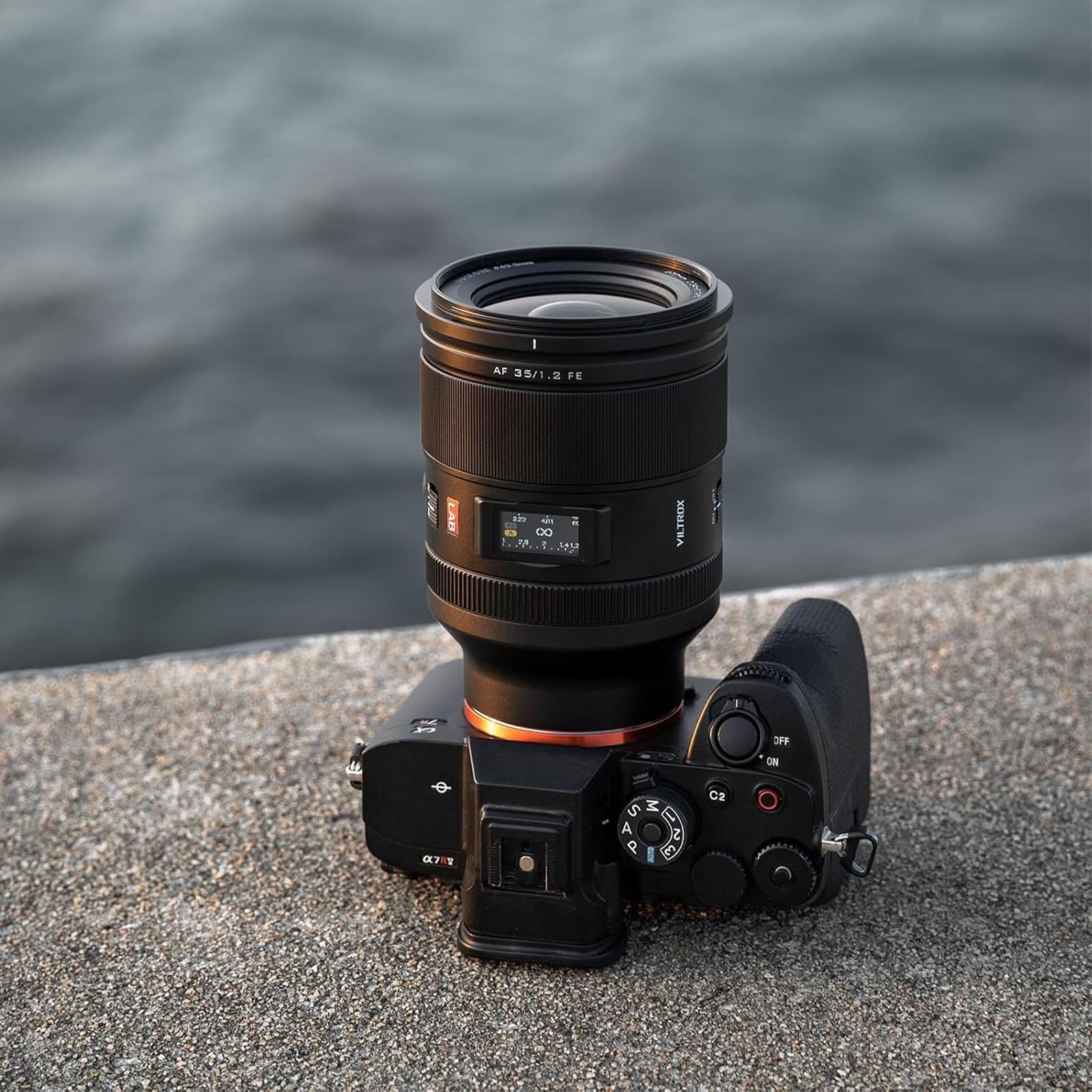 VILTROX AF 35mm F1.2 LAB FE Obiettivo per Sony, Full Format Grande