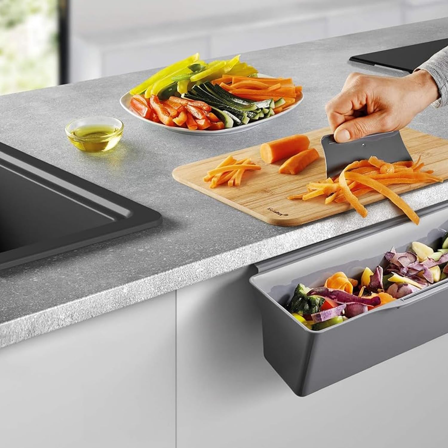Avilia Organic Waste Container for Kitchen Countertop - Container for Peels and Garbage, Plastic, 35 x 16 x 13 cm, Grey