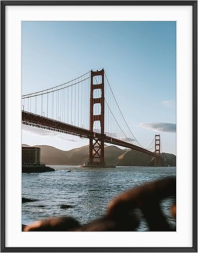 Vista 259 de Frametory - Colección de marcos de metal para fotos, marco de aluminio para fotos con alfombrilla de color marfil y cristal real Dorado