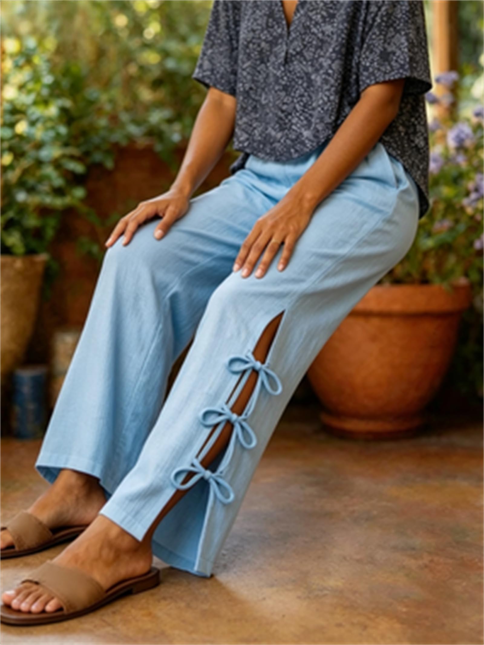 Pantaloni da Donna Casual in Misto Cotone e Lino, vestibilità Ampia, Tinta Unita, Vita Elasticizzata, Spacchi Laterali e Cintura da Annodare; Stile Estivo Boho con Nodo Laterale