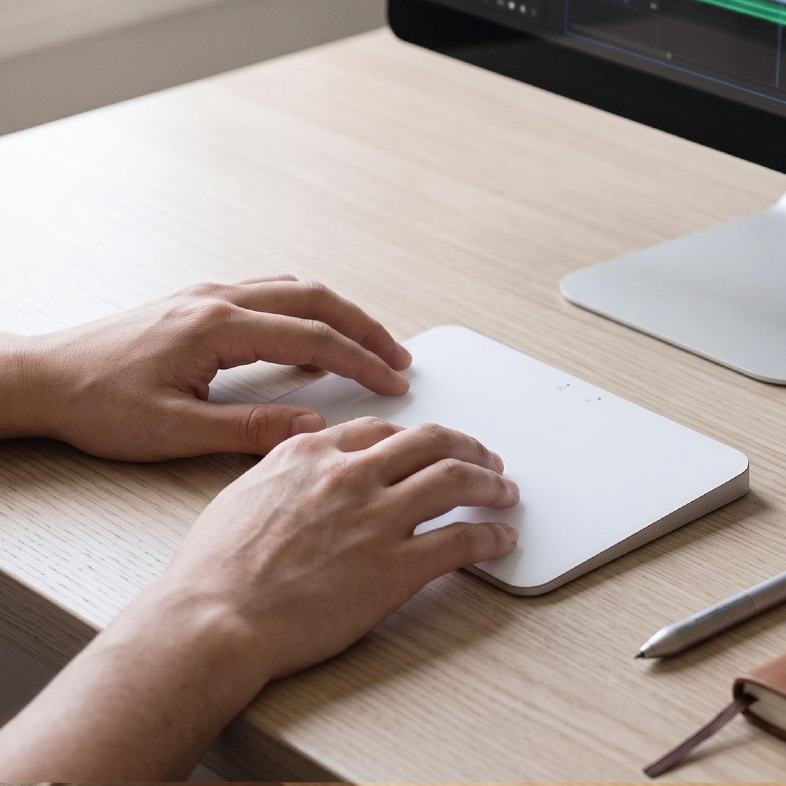 Topiky Wireless Touchpad con Diseño Ergonómico de Aluminio (Silver)
