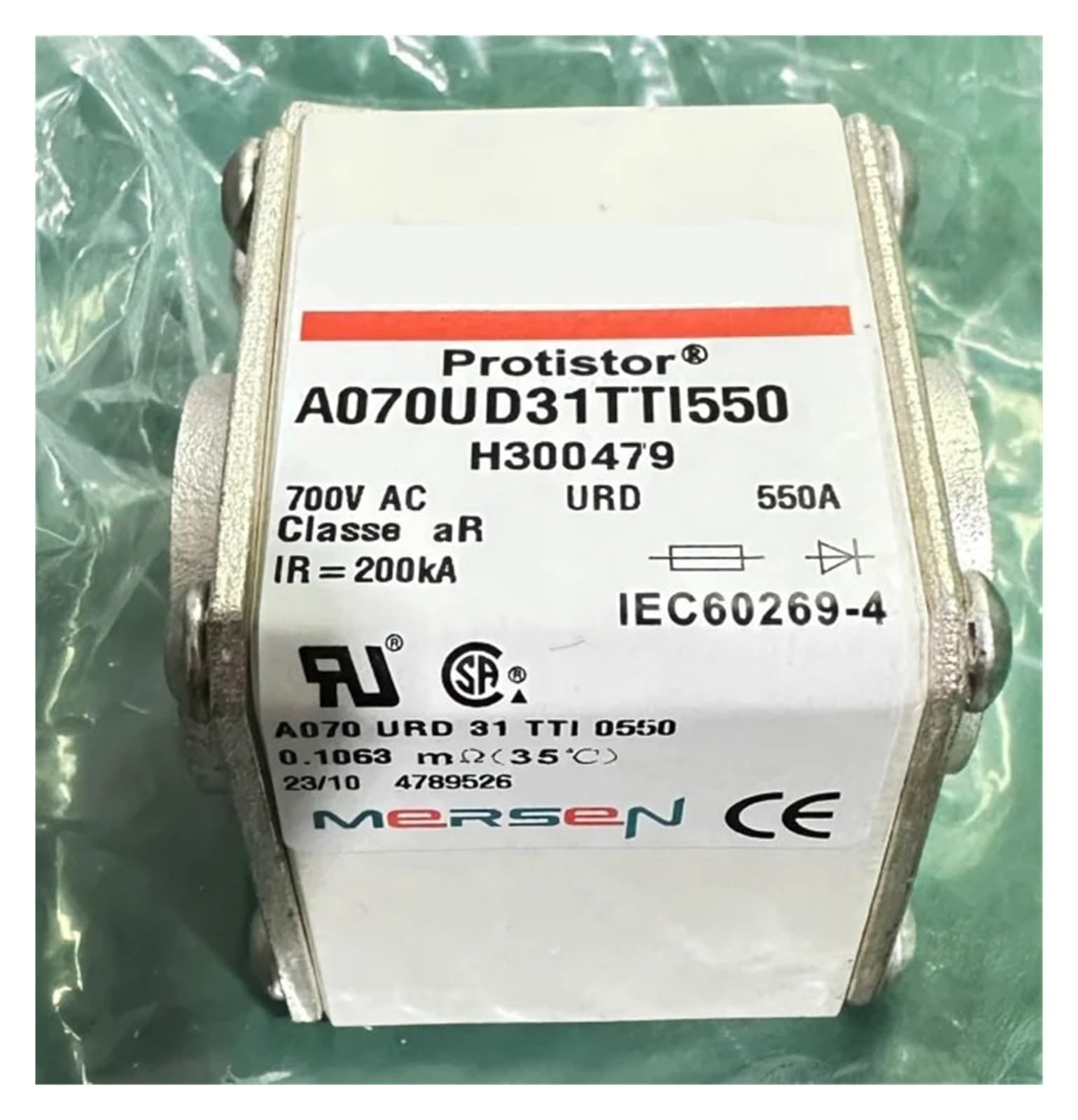 Fusible A070UD31TTI500 et cartouches ultra-rapides type TTF pour protection industrielle