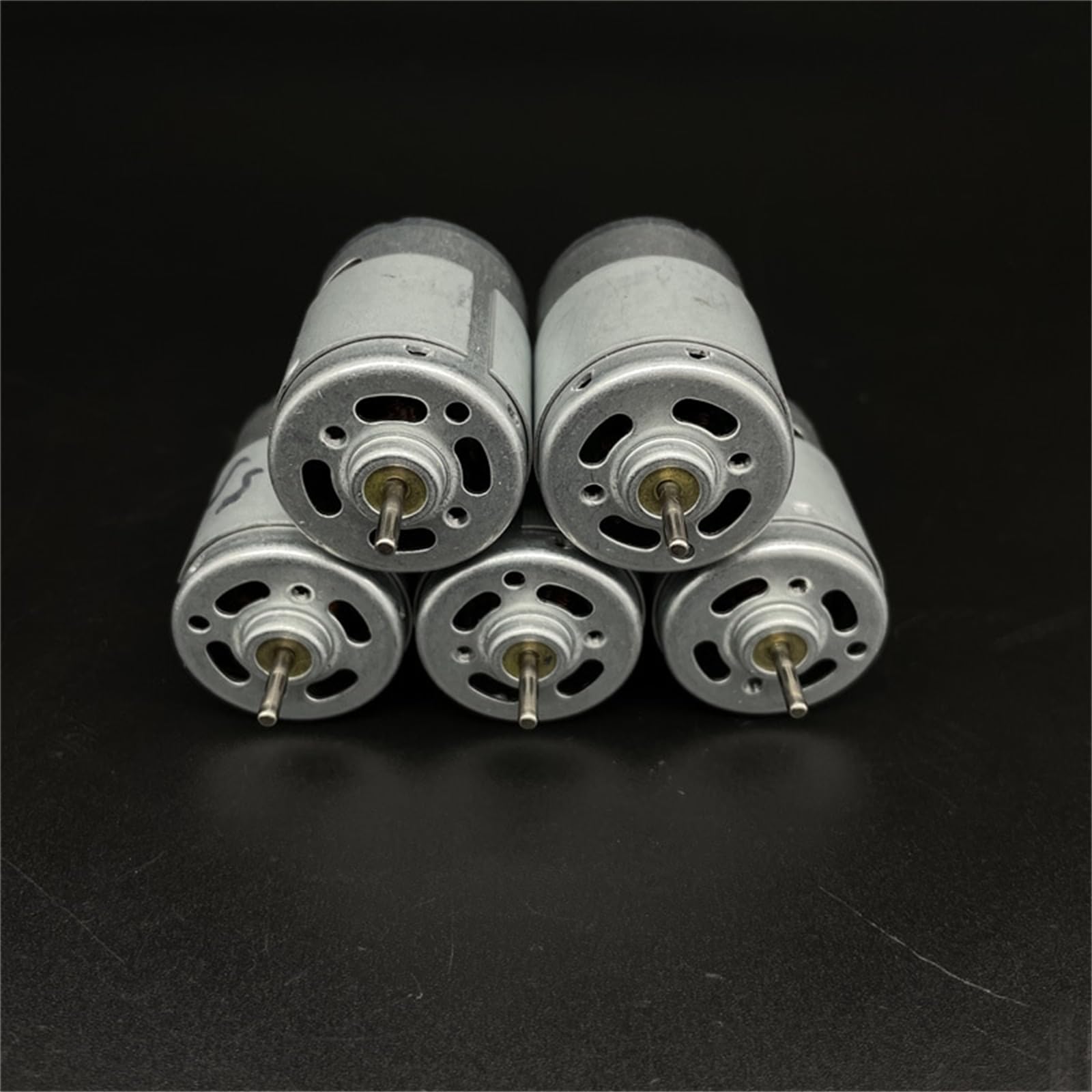 Amazon.co.jp: O スケール鉄道模型モーター 5 極 DC 12V 10600RPM