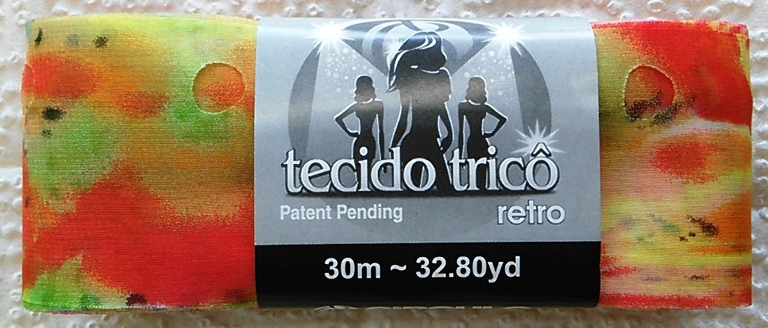 Circulo Tecido Trico Retro Print Fabric Ruffling Scarf Yarn Col# 2685 1 Skein