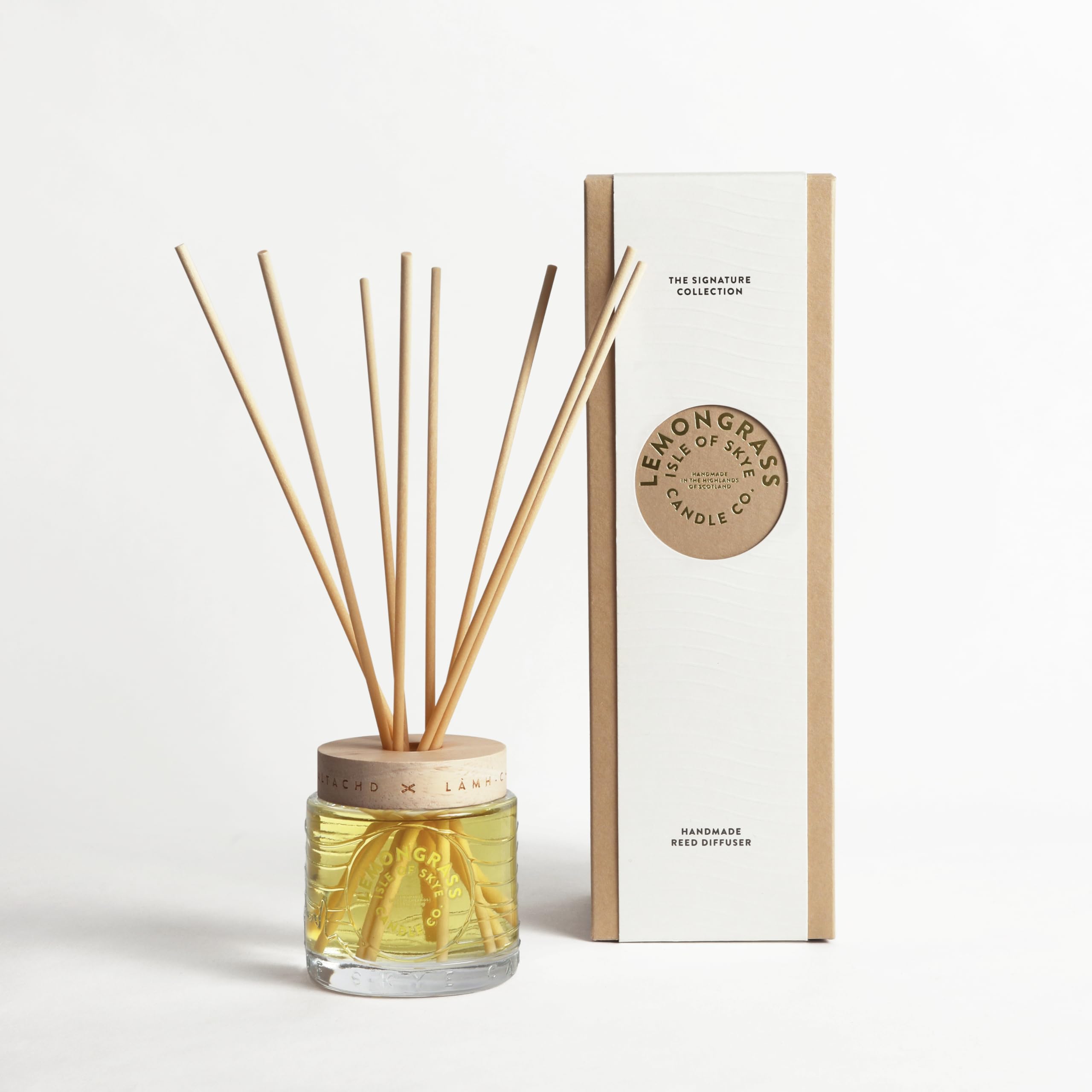 Isle of Skye Candle Company Lemongrass Reed Diffuser | Premium Fragrance | Hand-poured in Scotland | Effortless home fragrance | 10 Weeks Diffuse Time | Plant-based, sustainable augeo