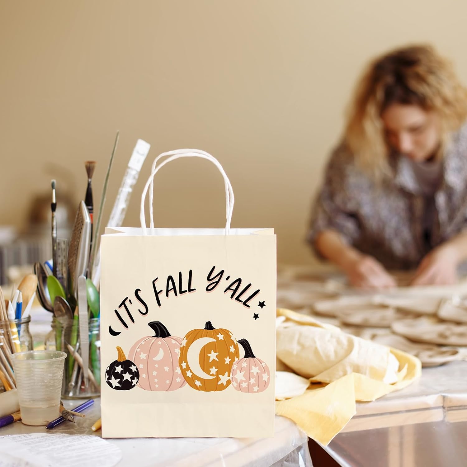 JarThenaAMCS 24 Pcs Fall Gift Bags with Handles Autumn Pink Orange Star Pumpkin Paper Bags Candy Goodie Bag for Halloween Birthday Wedding Baby Shower Party, 5.9 x 8.3 x 3.1 Inch - Image 7