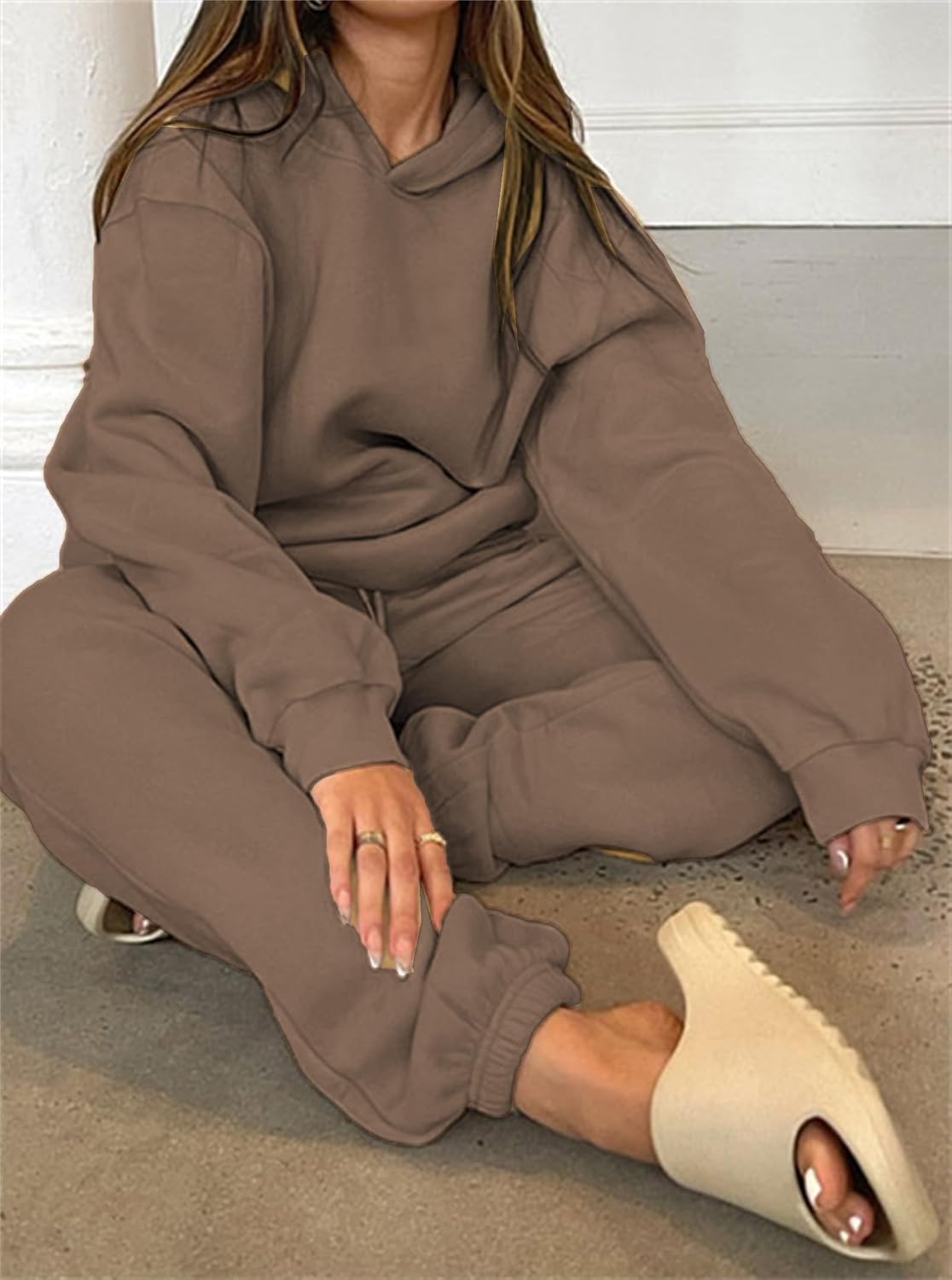 PAODIKUAI Women 2 Piece Outfits Hoodie Sweatsuits Set Sweatpants Long Sleeve Sweatshirt Matching Joggers Tracksuit Sets(brown,2XL)