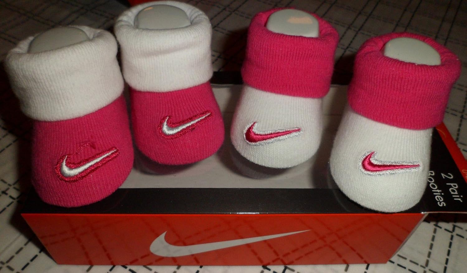 Nike Michael Jordan Infant Baby Girls Pink/White Booties 0