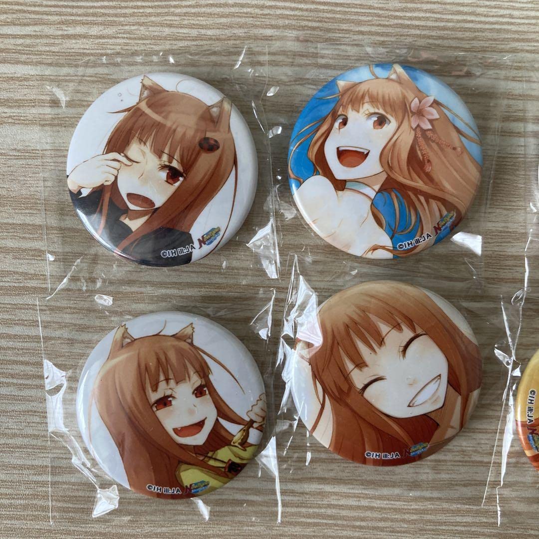 【レア】狼と香辛料　缶バッジ　ホロ 狼と香辛料 MERCHANT MEETS THE WISE WOLF ホロがいっぱい