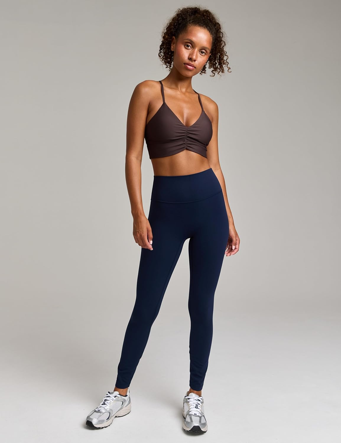 Women's Flow Scrunch Sports Bra V Neck Padded Yoga Tank Adjustable Straps Cross Back Crop Tops