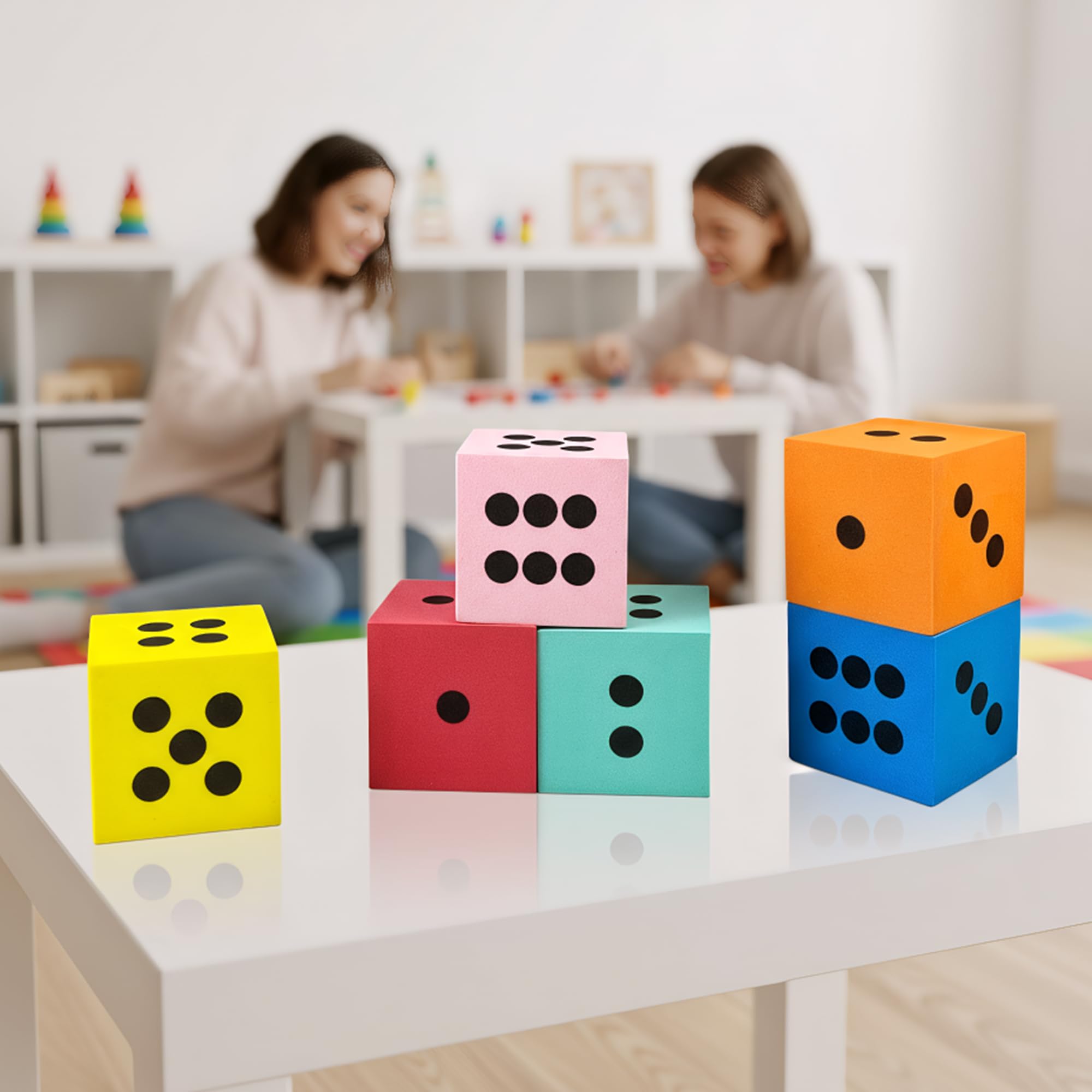 XIPEGPA - Juego de 6 dados de espuma grandes y coloridos con números para juegos de matemáticas, construcción de aula, entretenimiento educativo para fiestas, regalos de cumpleaños en 6 colores (2.4