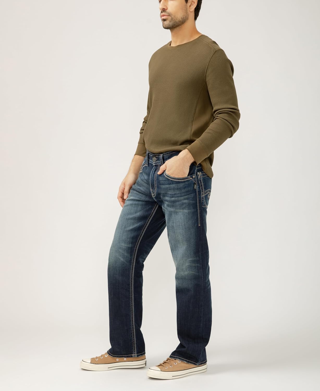 Silver Jeans Co. Men's Gordie Relaxed Fit Straight Leg Jeans - Image 4