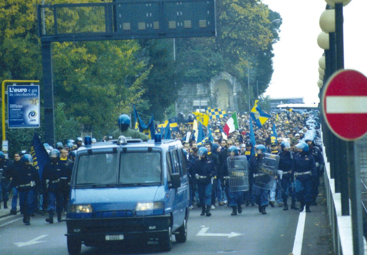 Ultras Italien - passione e mentalità: Josef Gruber - 89 Spiele von 1998 bis 2006. Bildband