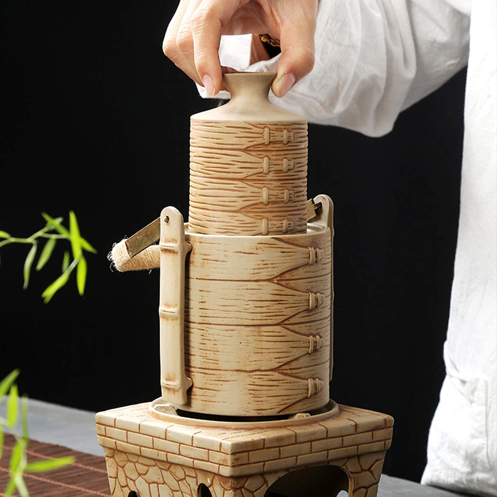 Nuovo Set da Sakè da 9 Pezzi, Set da Sakè in Ceramica Giapponese con Teiera E Fornello A Candela, per tè Freddo/Caldo/Shochu/tè, Il Miglior Regalo per Familiari E Amici, Nero, Stoviglie