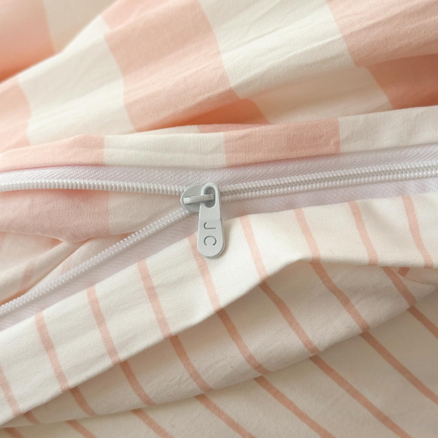 Striped Duvet Cover Queen 3 Pieces Pink Stripes Bedding Set for Girls, Peach Pink White Striped Design, 100% Microfiber, Soft Breathable Comforter Cover with 2 Pillowcases (No Comforter)