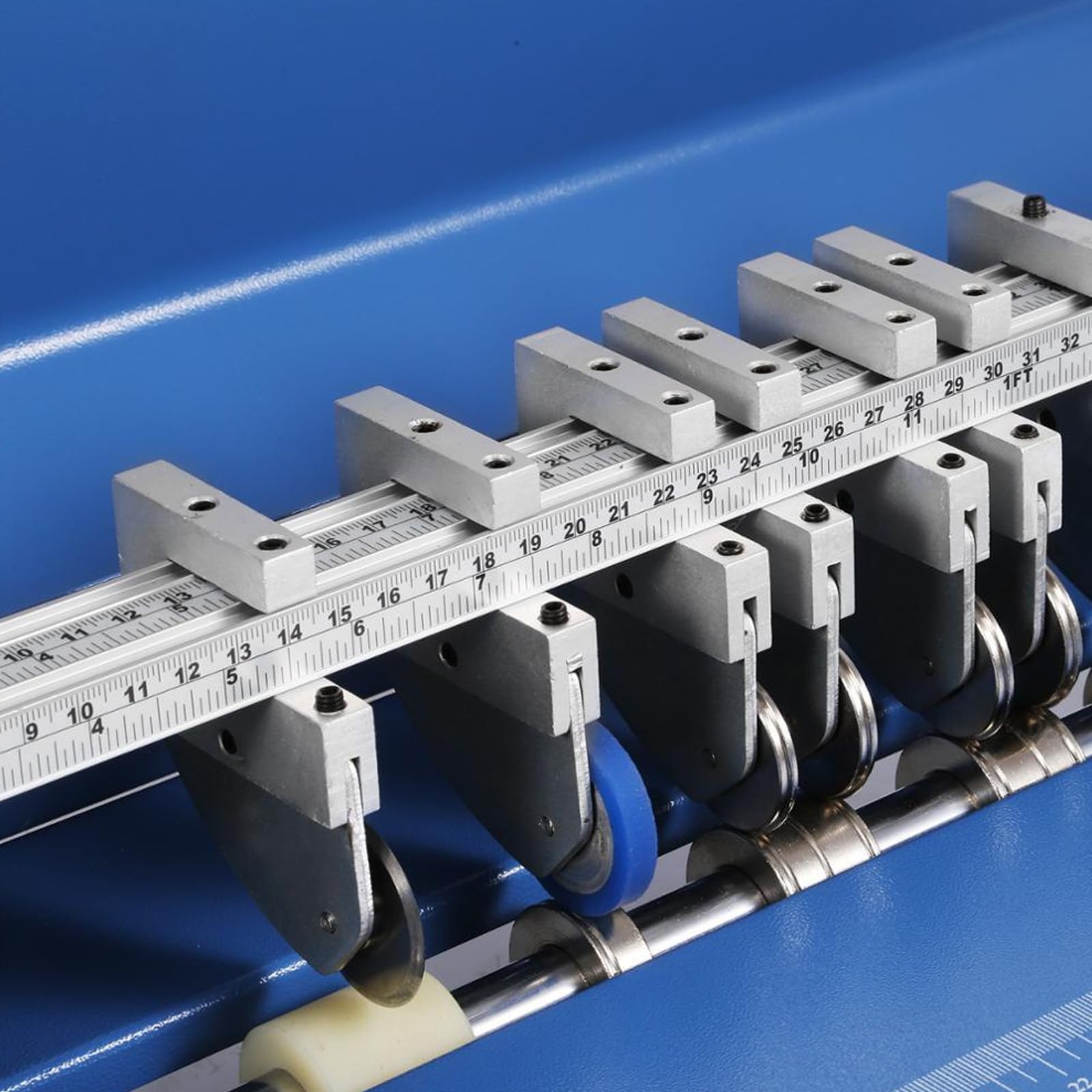 Máquina Plegadora Eléctrica, Marcado y perforador de Papel de 520 mm con Ajuste de Profundidad. Ideal para Libros y Fotos. Mesa de Trabajo extendida y Escala de precisión.