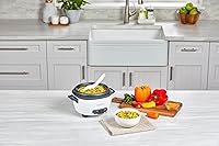 Vista 9 de BLACK+DECKER Arrocera de 6 tazas (cocida) con cesta de vapor, cuenco antiadherente extraíble, color blanco