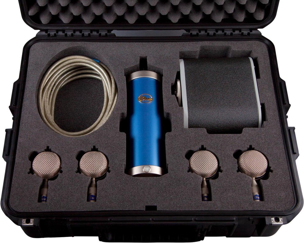 Amazon.co.jp: Blue Microphones Bottle Mic Locker Package by