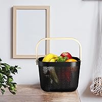 Vista 5 de Sadnyy 4 cestas de almacenamiento de malla de plástico para cosecha de jardín con mango de madera, contenedor de malla multifuncional para gabinete