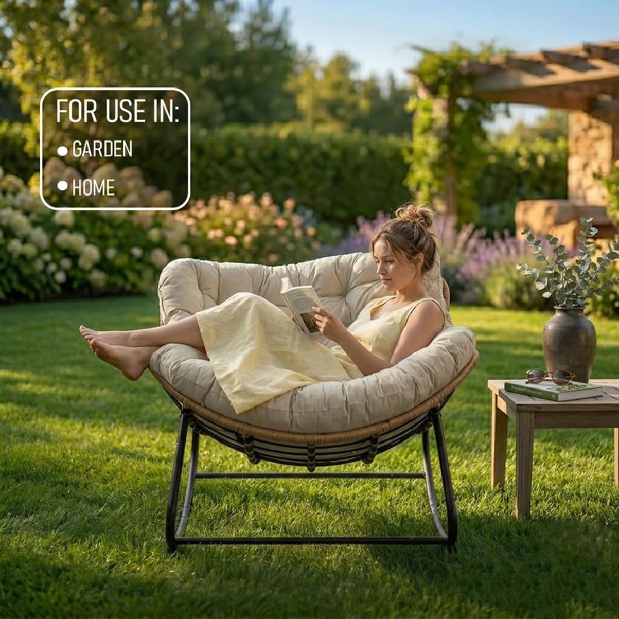 Boho Schaukelstuhl für Garten & Balkon mit Kissen – Rattan Relaxsessel & Lounge Rocker mit stabilem Metallgestell (Blau)