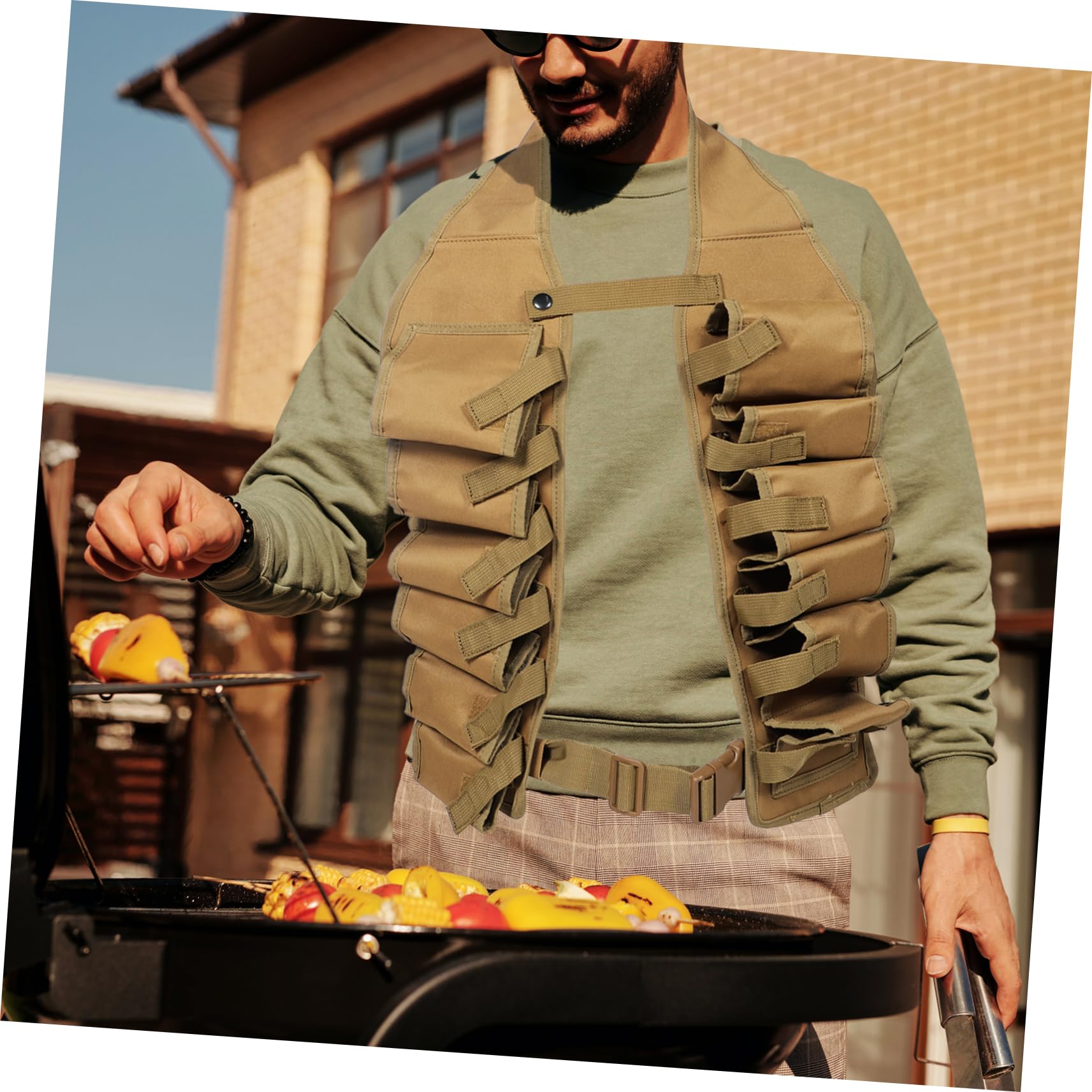 GALPADA Ceinture à Bières Pratique et Portable Gilet de Transport pour Boissons Accessoire Extérieur pour Barbecue et Randonnée Capacité et Résistante Oxford Facile à Nettoyer Transporter
