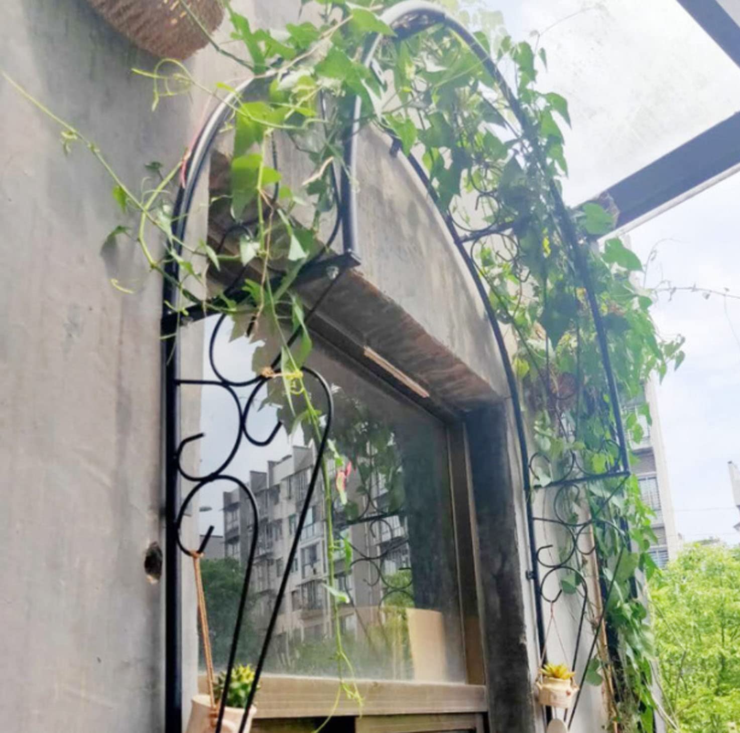 Łuk ogrodowy do roślin pnących - metalowa altana naścienna na bluszcz i róże wsparcie wewnątrz/na zewnątrz elegancki czarny design rozmiar: szer. 100 cm idealny do okien i drzwi