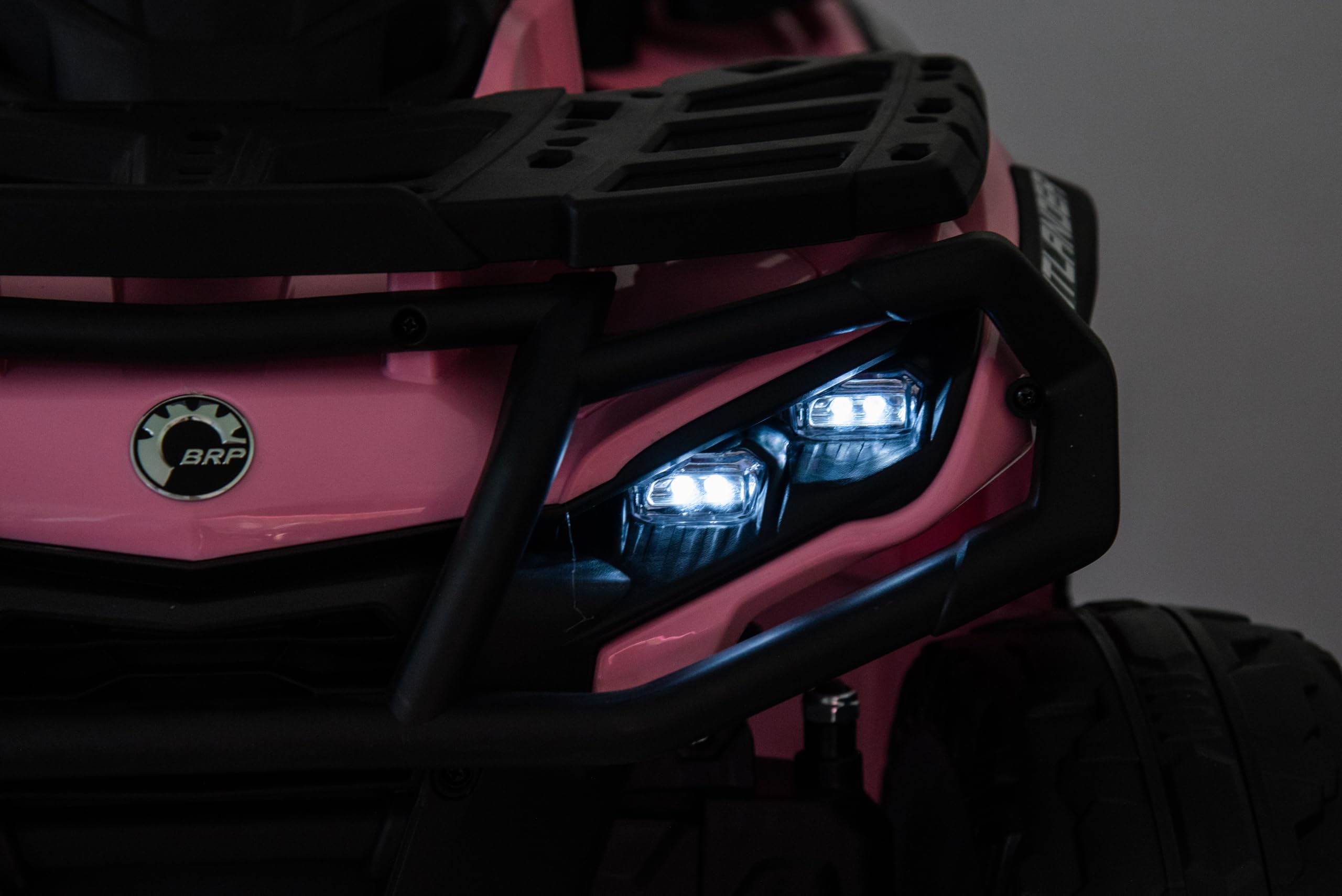 FINOOS Quad Electric Enfants 2 Places 24V, Can-am Outlander, Voiture Electrique Enfants 4x4, lumières LED, 24V, Moteurs 4 x 200W Batterie: 24V 7Ah, Roues Souples en EVA (Rose)