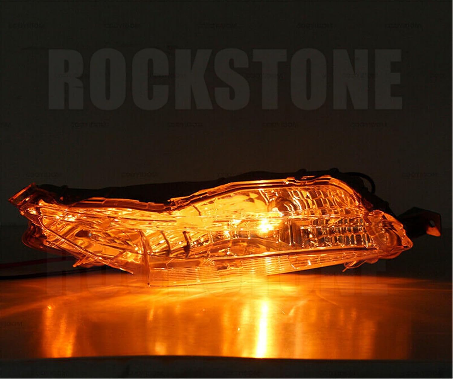 Pair of Fog Driving Lights with Halogen Bulbs for 2015-2017 Popular Midsize Car LE SE | Fits OE 8151006050 8152006050