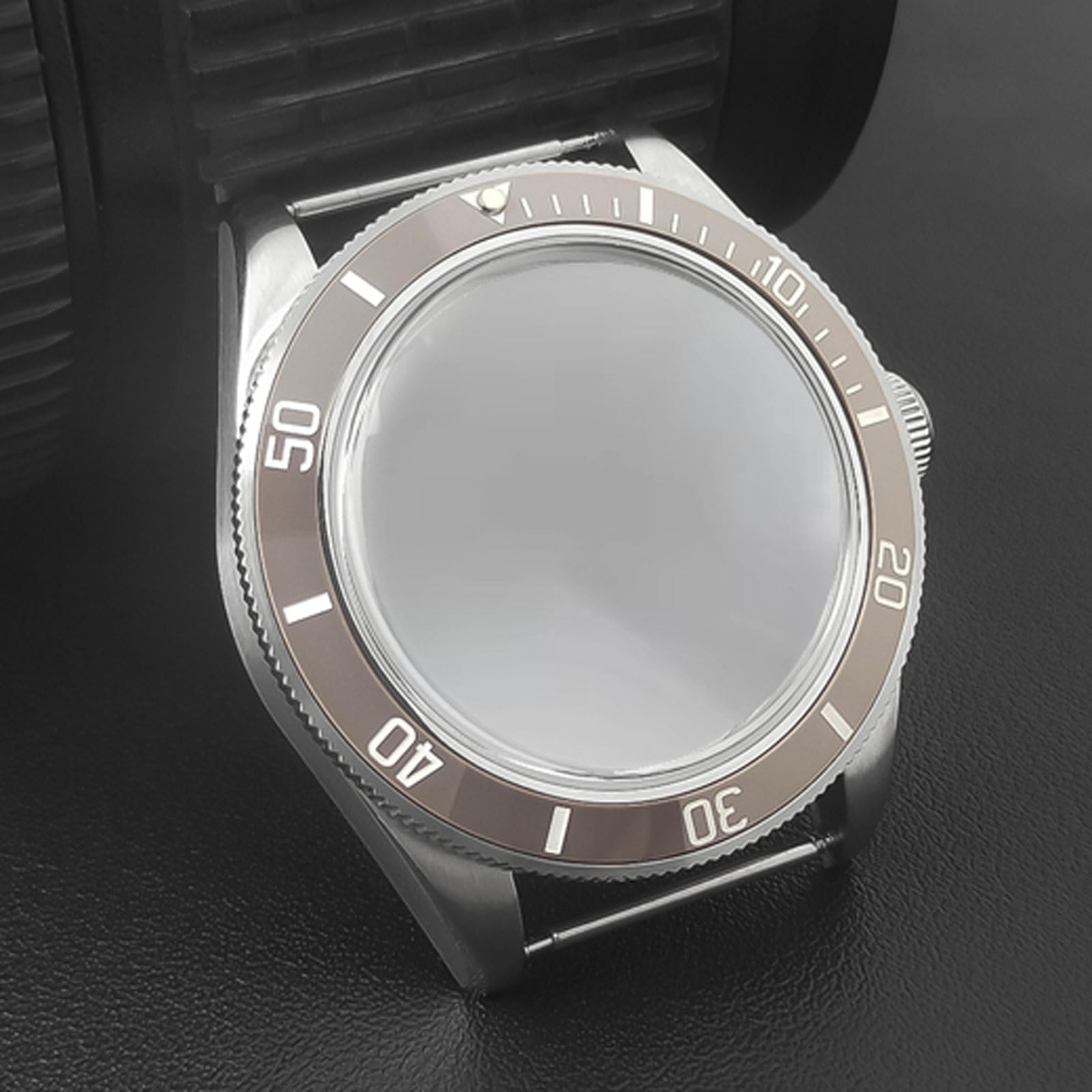 Zmodyfikowane etui na zegarek 39 mm ze szkłem szafirowym i przezroczystym dnem, kompatybilne z narzędziami i zestawami do naprawy ruchu NH35/36/2824