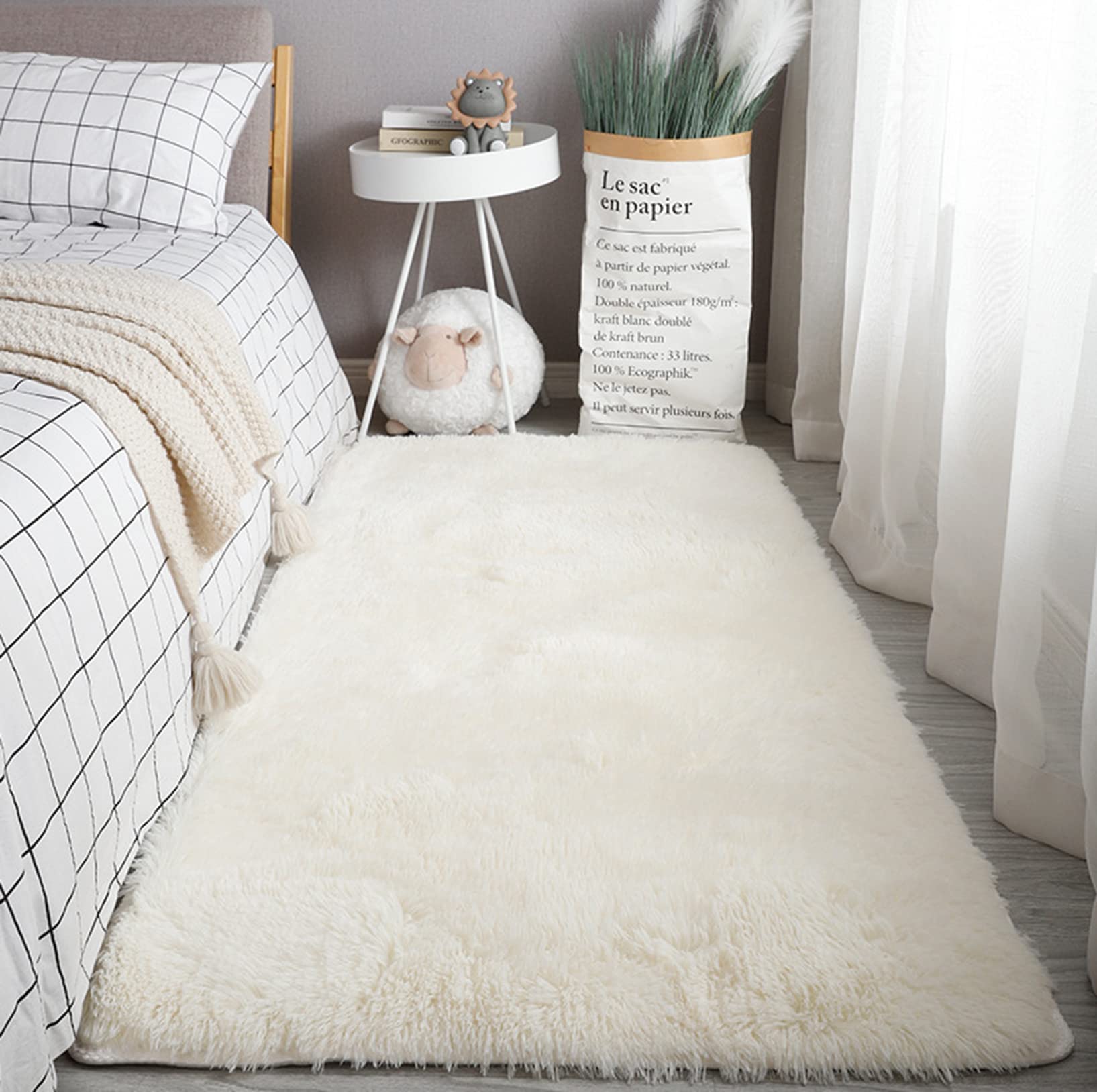 Tapis Shaggy moderne pour salon et chambre ambiance cocooning